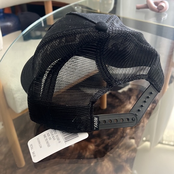 Black panther hat from goorin - Picture 2 of 3